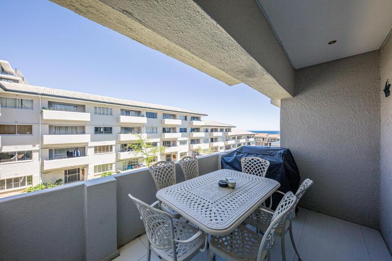 To Let 2 Bedroom Property for Rent in Sea Point Western Cape